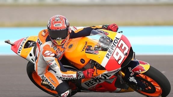 Pole de Márquez en el caos de los neumáticos