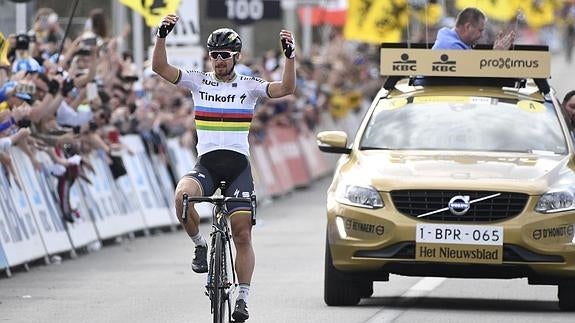 Sagan ilumina la Vuelta a Flandes