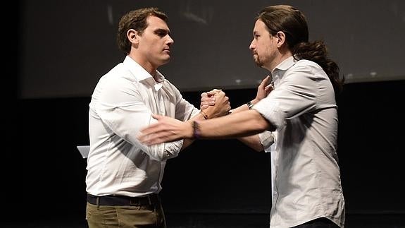 Iglesias y Rivera muestran sus diferencias en el Congreso antes de su cita con el PSOE