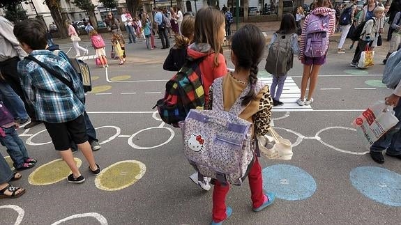 Cuatro niños de seis años acaban en el hospital tras tomar medicinas para adultos en el recreo