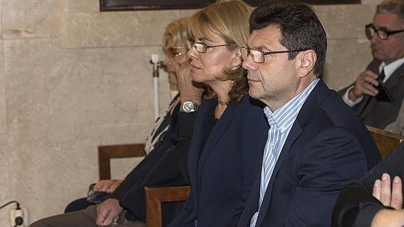 Romanov pacta 3 años y 9 meses de condena por blanqueo