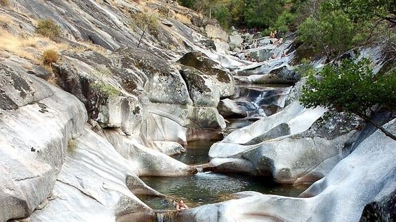 Muere una niña de 12 años durante una excursión a la Garganta de los Infiernos