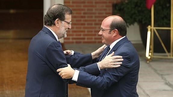 Rajoy, sobre el presidente de Murcia: «Quienes cometan actos contrarios a la ley serán apartados del partido»