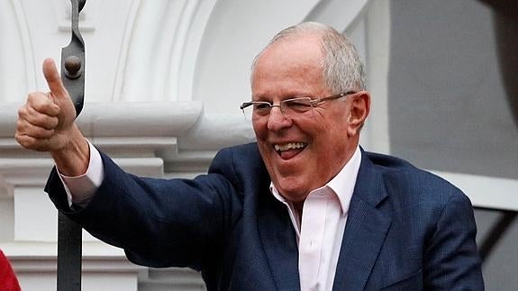 Kuczynski se encamina al triunfo en Perú con una mínima ventaja