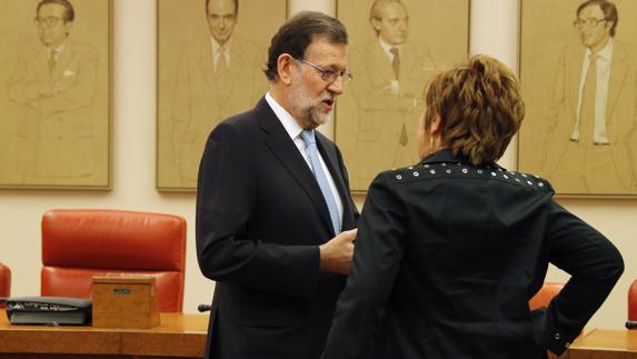 Rajoy deja a Celia Villalobos fuera de la Mesa del Congreso después de 13 años