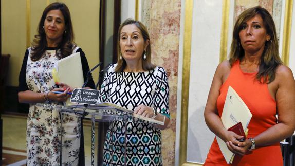 La oposición exige sin éxito a la presidenta del Congreso una fecha para la investidura