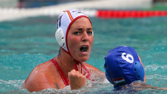 España recupera la sonrisa ante la campeona de Europa