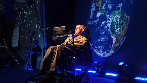 Stephen Hawking: «La Humanidad debería ser cautelosa en la búsqueda de alienígenas»