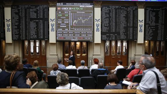 El Ibex-35 gana un 1,85% en la sesión y un 1,67% en la semana