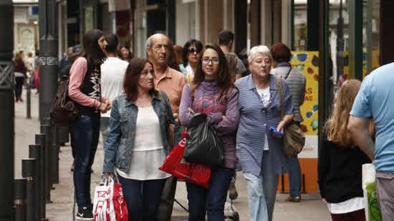 La economía española modera su crecimiento al 0,7% en el tercer trimestre