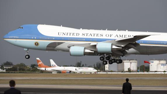 Trump amenaza con cancelar el pedido del nuevo Air Force One