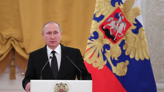 El Kremlin advierte de que Putin responderá a las represalias estadounidenses