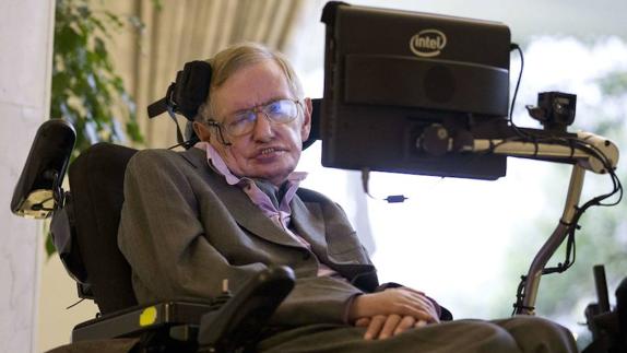 Stephen Hawking cumple 75 años en la cúspide de la fama