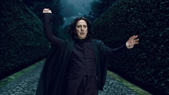 Cuando Harry Potter invitaba a Severus Snape