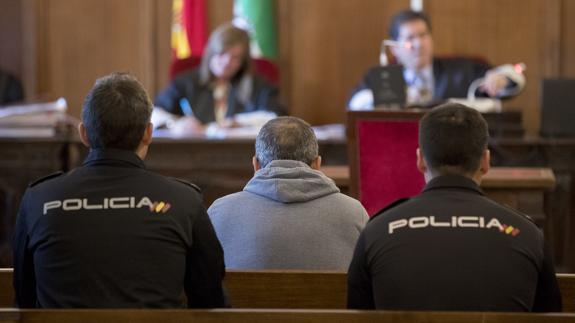 El acusado de la violación mortal del parque de Sevilla insiste en que las relaciones fueron consentidas