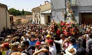 Miles de zamoranos celebran los 722 años de la romería de La Hiniesta