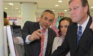 Silván reivindica que cualquier punto de la comunidad tiene acceso a la Red