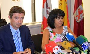 Medio Ambiente pide tranquilidad y dice que ya toma medidas para alejar al oso que visita Robles de Laciana desde junio