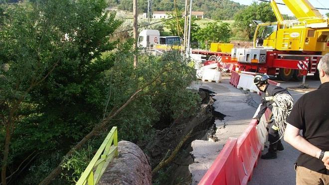 Desprendimiento del puente de Megeces
