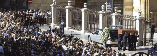 Último adiós a Isabel Carrasco