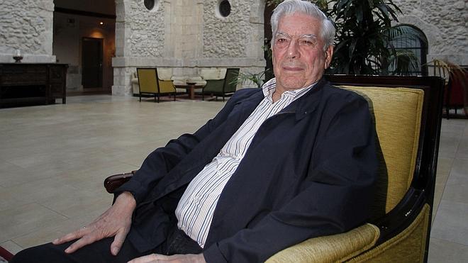 Los premios Nobel Vargas Llosa y Le Clézio y el príncipe Jorge de Habsburgo, en el Hay Festival
