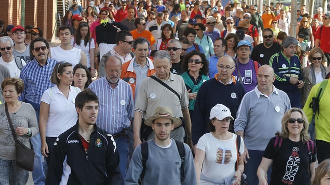 Asprona recibe el respaldo de 4.200 andarines en su marcha solidaria