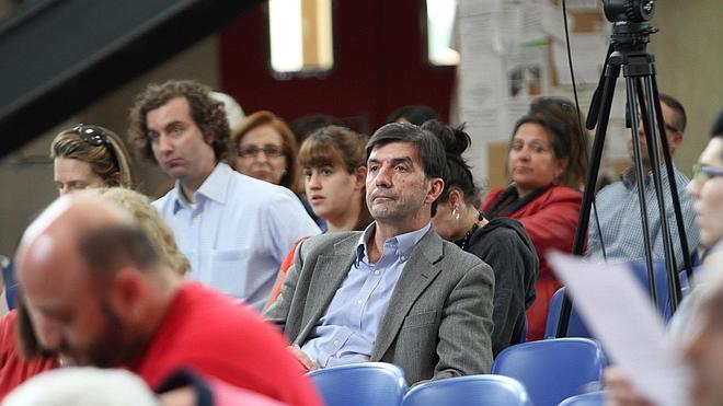 La gestión de la crisis y las acusaciones personales cruzan la carrera al Rectorado