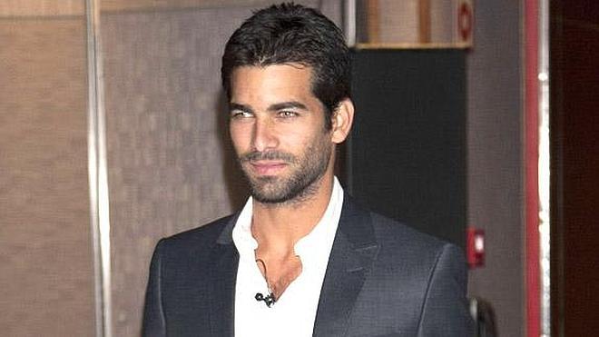 Rubén Cortada esquiva las preguntas sobre su vida privada