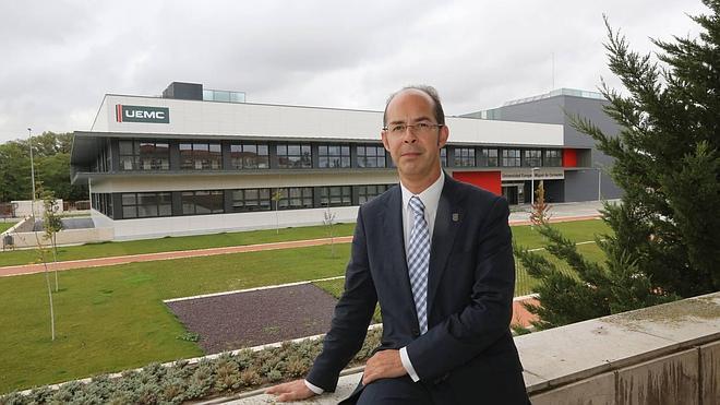 La UEMC destituye como rector a Fernández Antolín