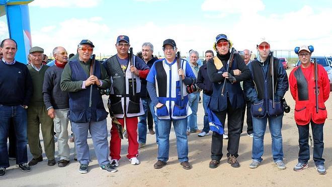 Matapozuelos estrena un campo de tiro con cuatro canchas
