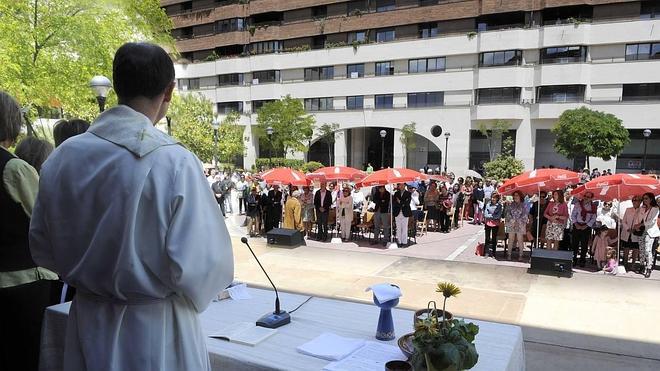 Juan de Austria despide las fiestas del barrio con el certamen de pintura rápida