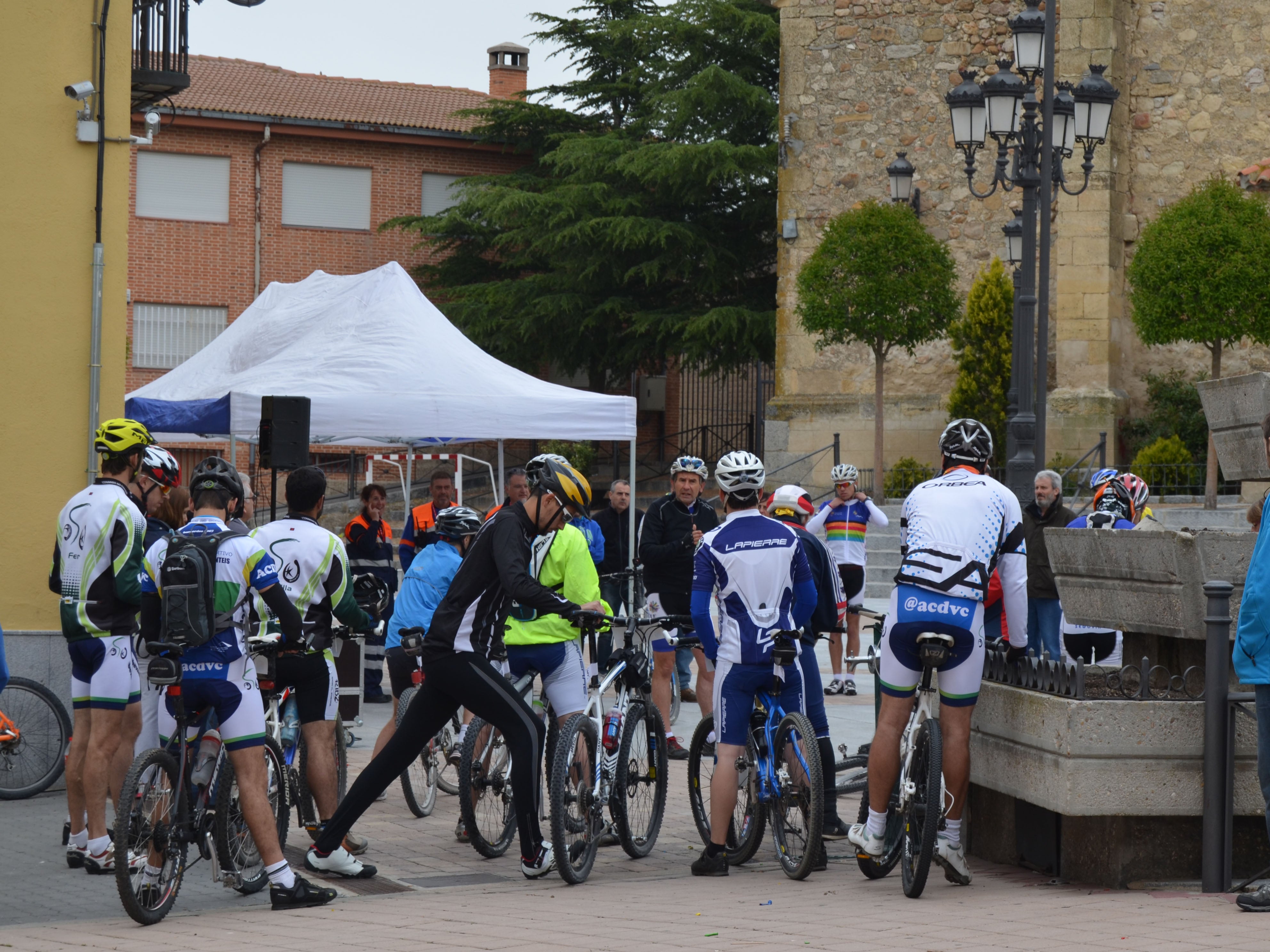 Buena participación en la primera etapa entre Valverde y Bernardos