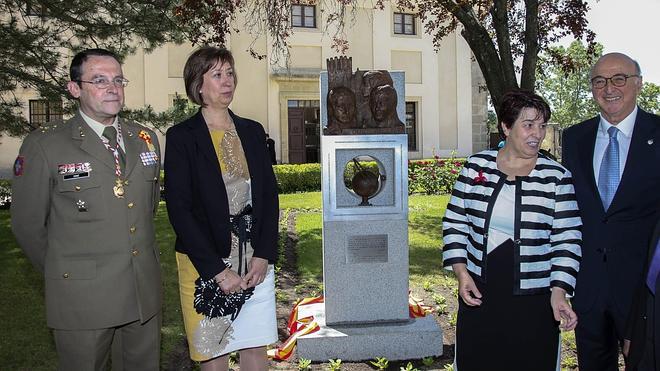 Los ingenieros rinden homenaje a la Academia de Artillería de Segovia