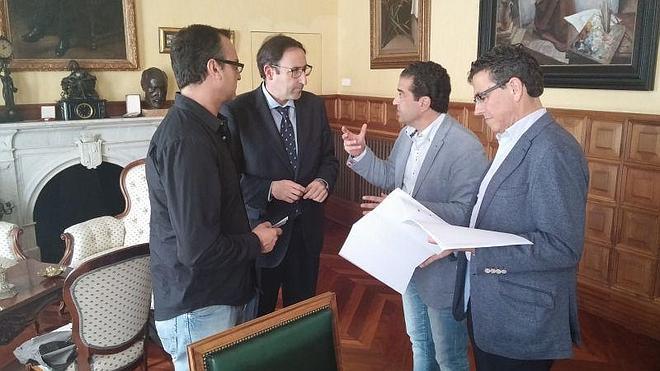 La Federación de Discapacitados supervisará las obras del Ayuntamiento