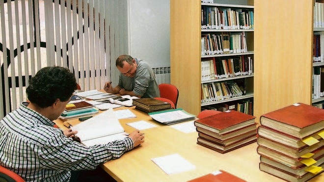 La historia local en papel