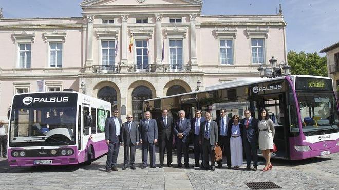 El Ayuntamiento se da de plazo todo el verano para introducir ajustes en el transporte urbano