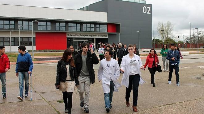 La UEMC recibirá el sábado a más de 250 visitantes