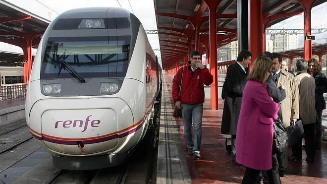 Una campaña de usuarios del Avant rechaza los nuevos horarios de Renfe