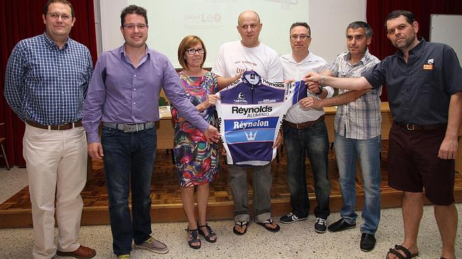 El CD Claret también ayuda a Leo