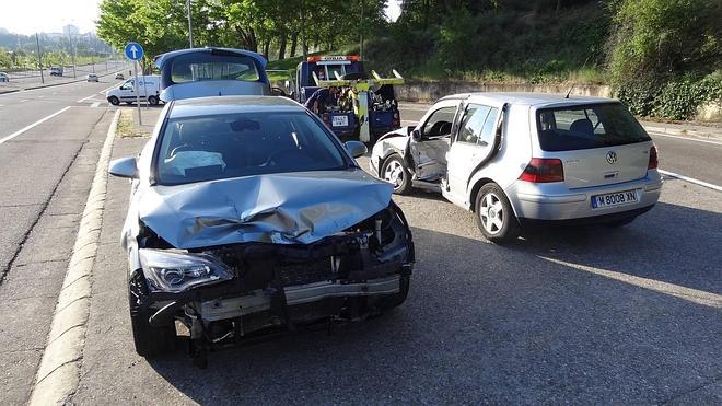 Dos heridos en una colisión frontolateral en la subida del estadio José Zorrilla