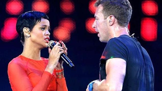 Chris Martin cada vez más cerca de Rihanna