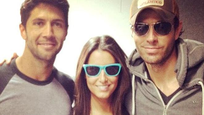 Enrique Iglesias con su hermana Ana Boyer y Verdasco en Londres