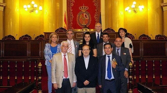 La junta de gobierno del Colegio de Abogados visita el Senado