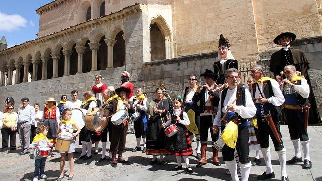 Los festejos con más participación culminan con la ofrenda a La Fuencisla