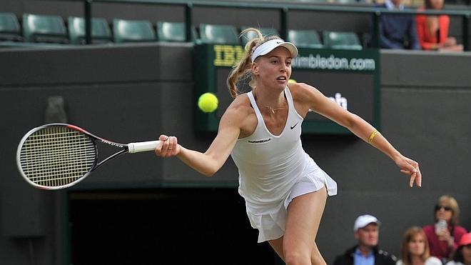 Naomi Broady juega sin sujetador en Wimbledon por no cumplir una norma
