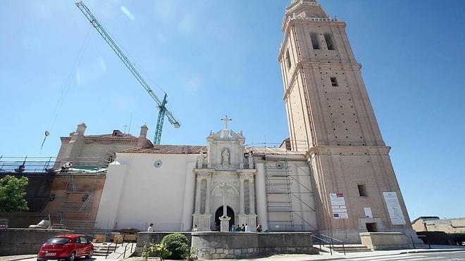 La torre de la iglesia de Matapozuelos reabre al público tras su rehabilitación