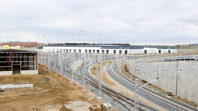 El alcalde de Valladolid pone fecha al traslado de los talleres de Renfe