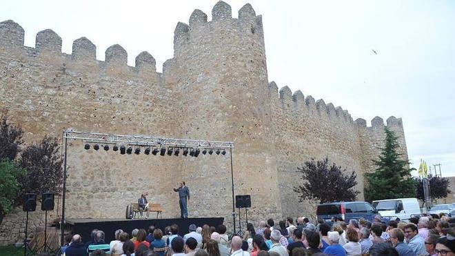‘La llegada de los bárbaros’ abrió el maratón de teatro en Urueña