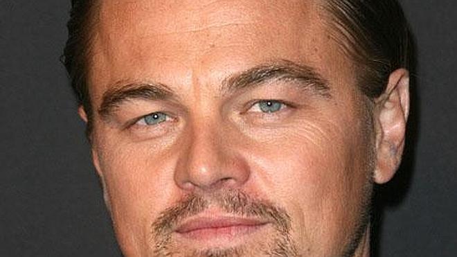 Di Caprio muestra su 'barriga cervecera' durante sus vacaciones en Ibiza