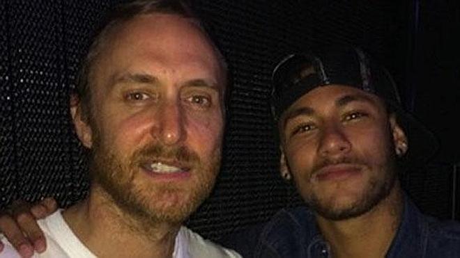 Neymar elige Ibiza para terminar sus vacaciones